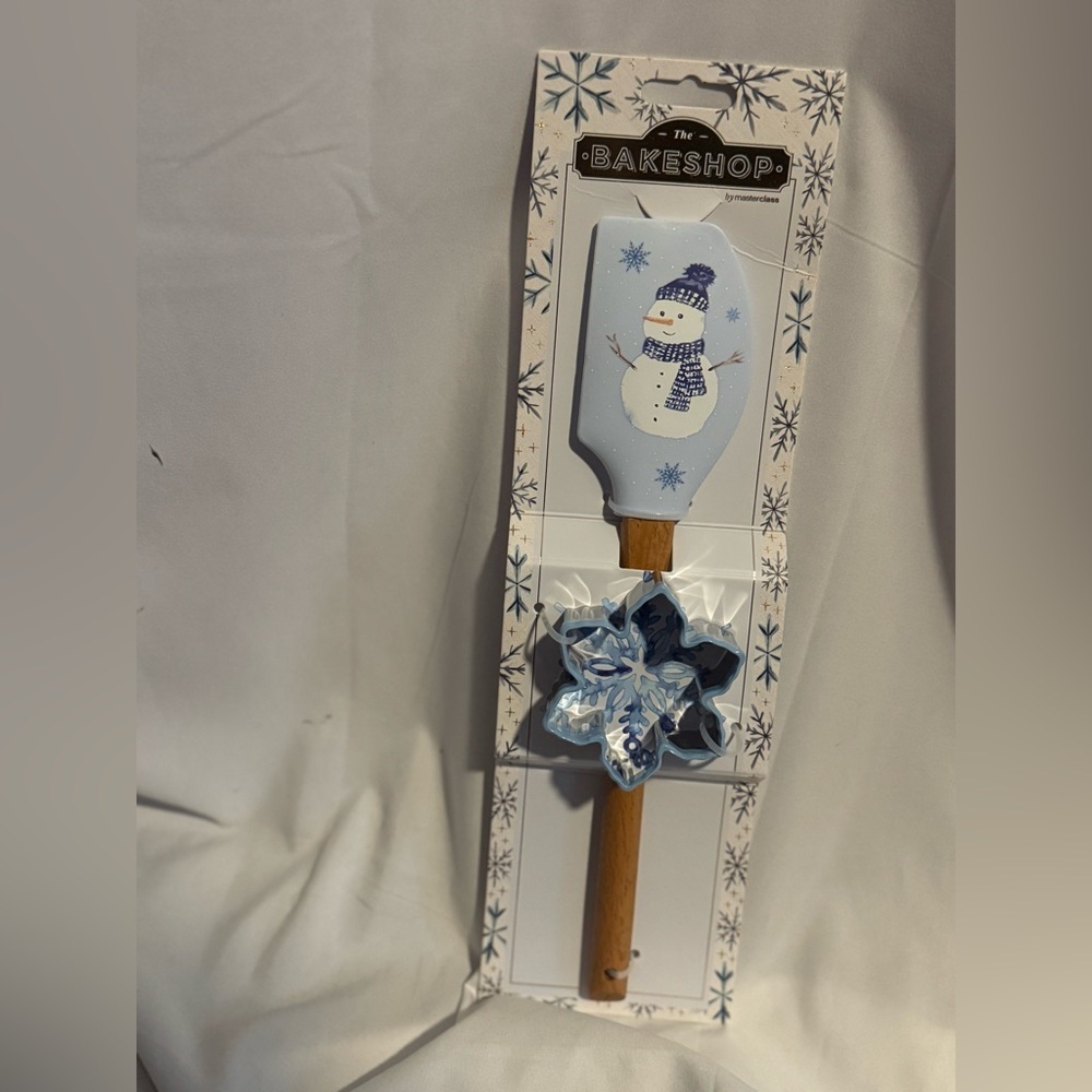 Spatula and Cookie Cutter Set - Snowman
